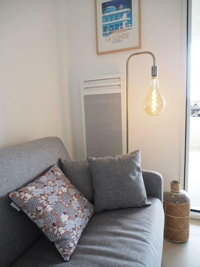 La Londe La Mer : Appartement Proche Plages & Vue Superbe Sur Les Iles D'Or מראה חיצוני תמונה