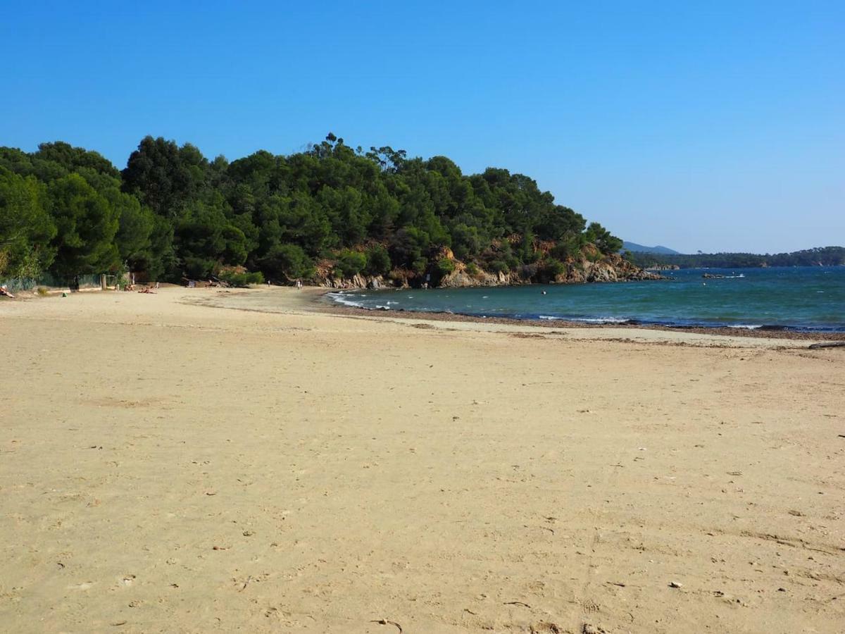 La Londe La Mer : Appartement Proche Plages & Vue Superbe Sur Les Iles D'Or מראה חיצוני תמונה