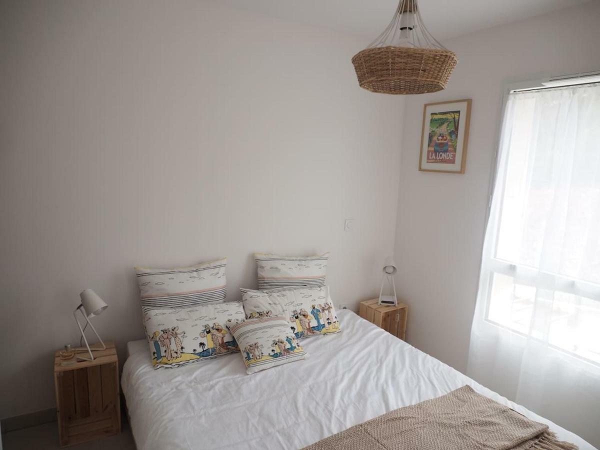 La Londe La Mer : Appartement Proche Plages & Vue Superbe Sur Les Iles D'Or מראה חיצוני תמונה